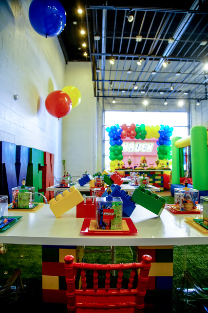 Atlanta-Kids-Birthday-Party_J.-Divine-Events_B-Inspired-Feature_Sweet-Seats-Lego-Theme2.jpeg